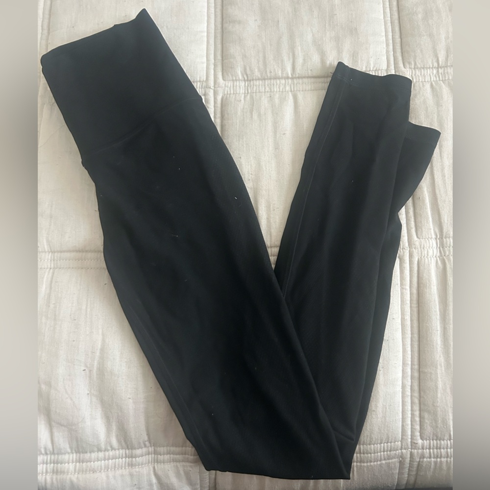 Lululemon Athletica mapped out HR Black leggings